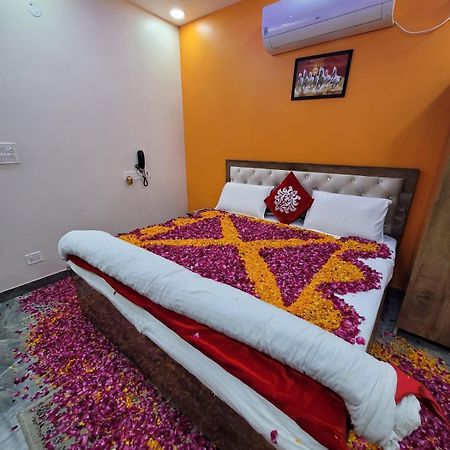 The Swiss Residency Hotel Greater Noida Kültér fotó