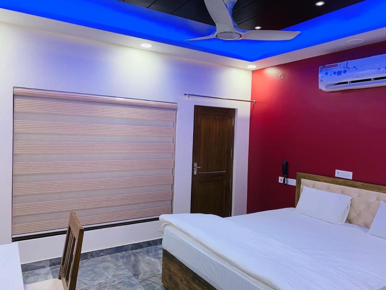 The Swiss Residency Hotel Greater Noida Kültér fotó
